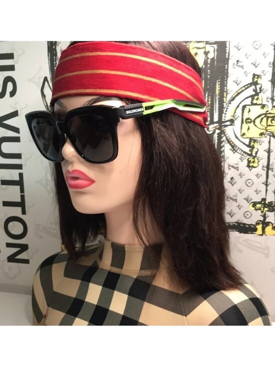New Authentic Chic Black Sunglasses BB0025SA 004 main image 15